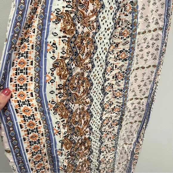 Francesca’s buttons Multicolor Aztec Patterned Sheet Maxi Skirt with Front Slit - Picture 8 of 10